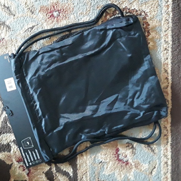 *Host Pick*Puma Equinox drawstring bag - Picture 5 of 12